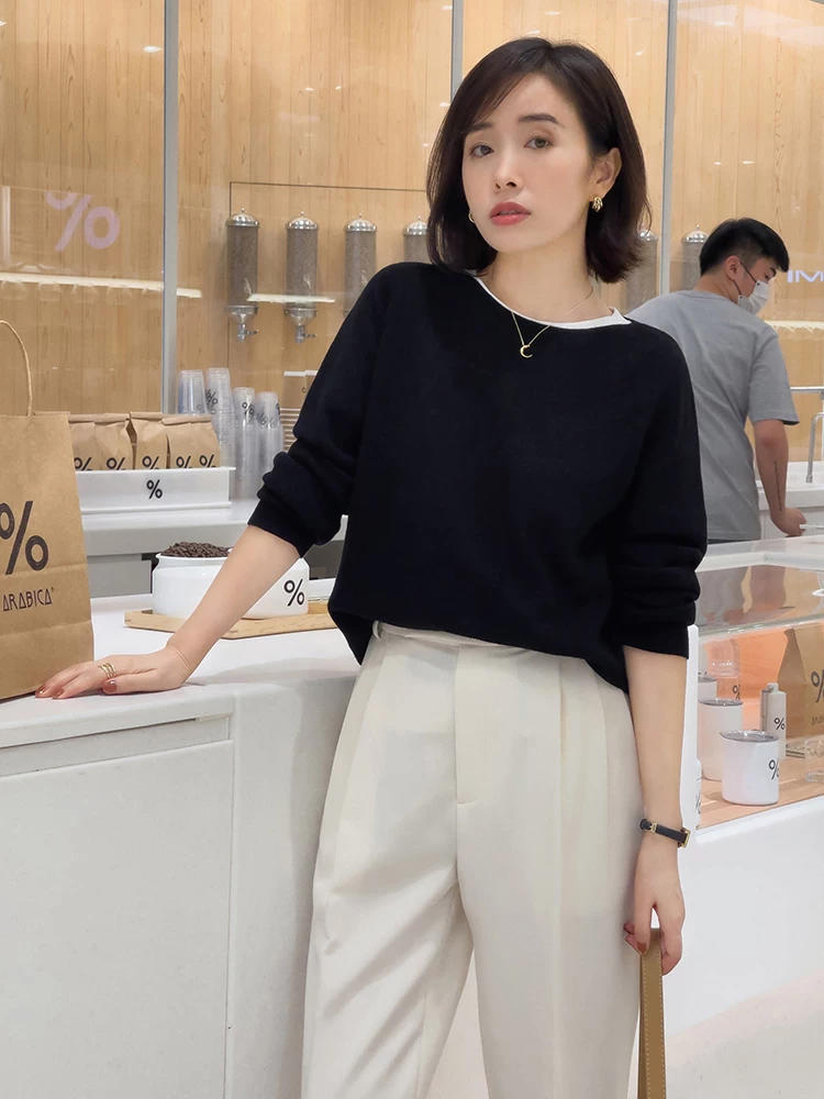 黑色 博主示范告诉你,为什么你穿毛衣不好看,尝试这样穿,简约优雅