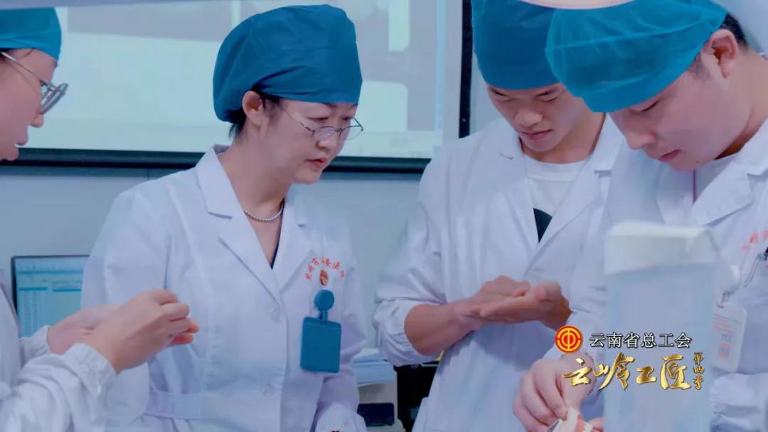 口腔|四篇论文被SCI收录，拥有七项实用新型专利，她攻克了阻塞性呼吸暂停综合症！