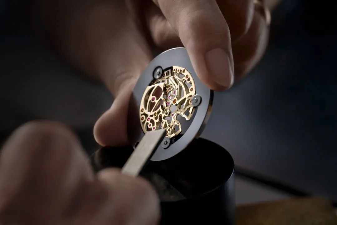 爱彼当高级制表遇上璀璨珠宝，这无敌魅力没人能抵挡！