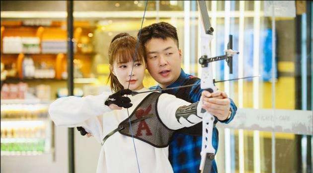 因为|谢娜：你和沈梦辰恋爱九年，为什么还不结婚？杜海涛的表情说明了一切