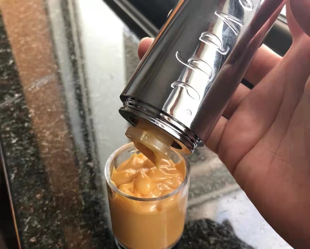 功效分享4款好用的“抗氧化”精华：雅顿功效最全面，PMPM性价比很高