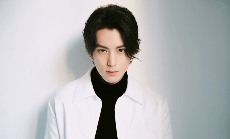 丁程鑫|《快乐大本营》复播，首期嘉宾阵容豪华，主持人阵容“六缺一”