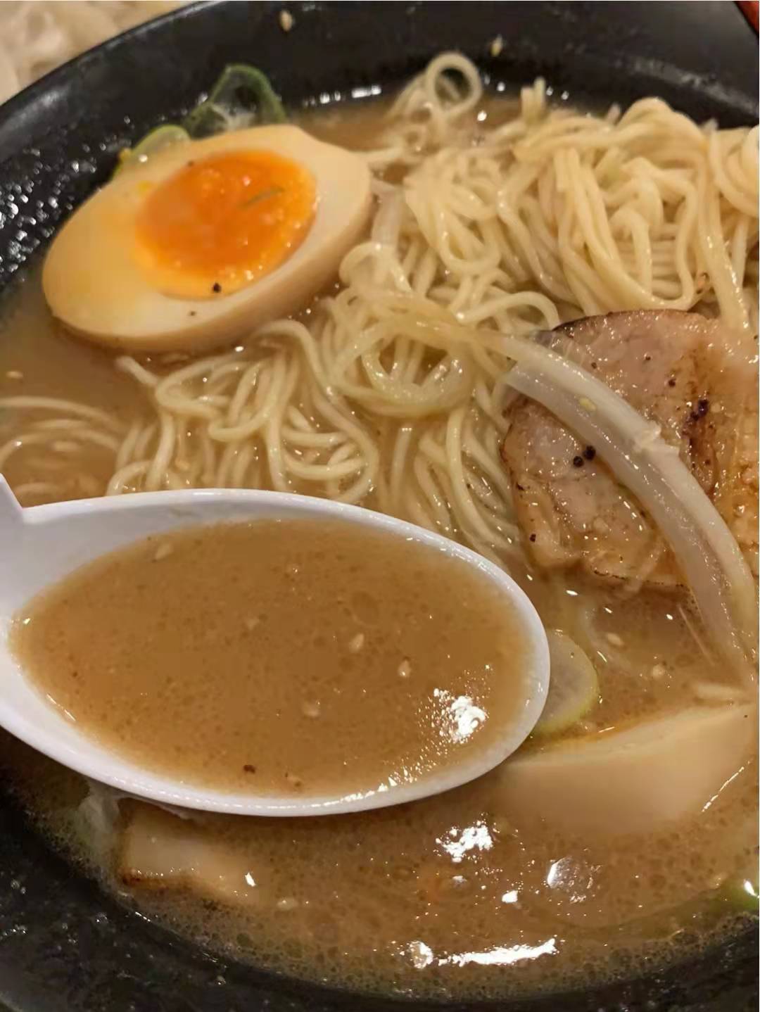 为何日本的拉面汤这么咸了?其实理由只有一个_汤汁_主食_时候