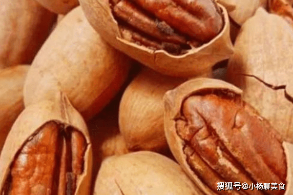 碧根果和核桃有何区别 哪个营养更高 今天一次性说清楚 蛋白质 维生素 胡桃