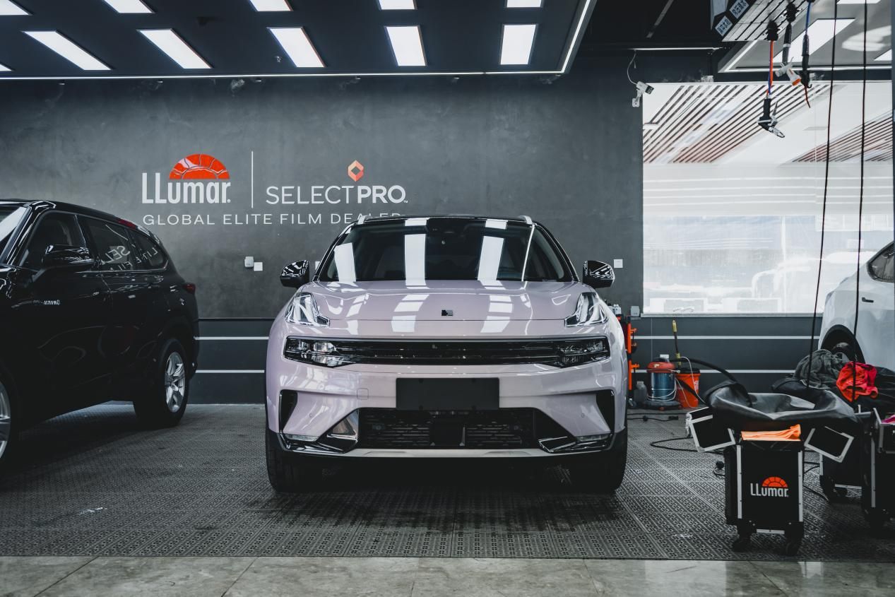 天津汽车贴膜领克06龙膜隔热膜施工案例
