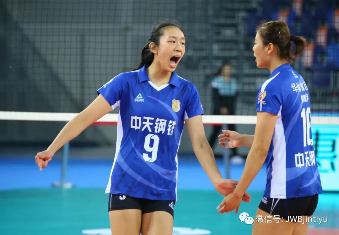 女排超级联赛第一阶段比赛崭露头角 一大批新锐小将引关注_江苏女排_上海队_庄宇珊