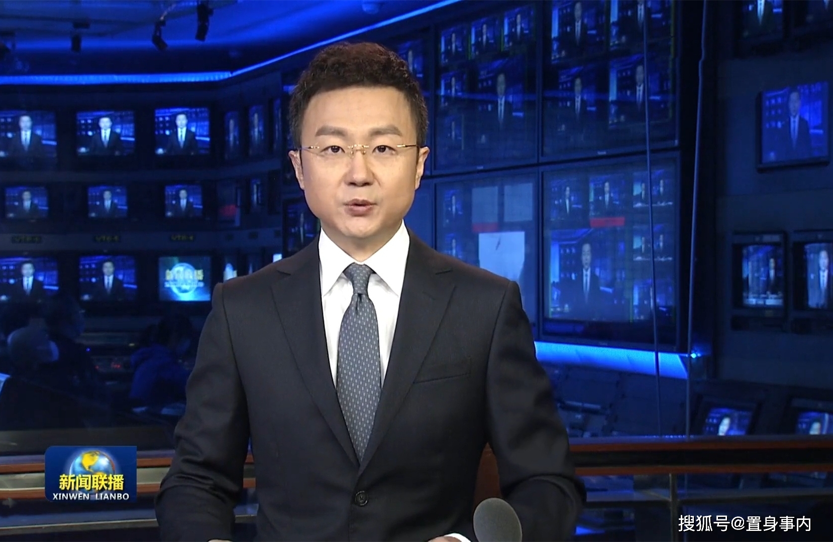 新“国脸”刚强:暗恋春妮11年,41岁为娶心上人接受“霸王条款”_蒋虎_小孩子_卫视