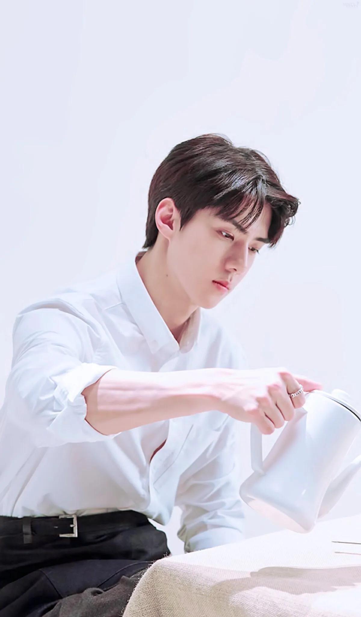 "潇洒美少年":吴世勋到底有多好看?(多图)_宗之_vivi_阿基米德