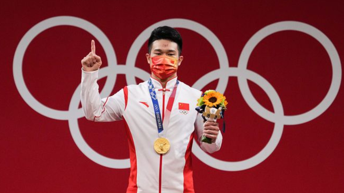 东京奥运中国冠军照图片