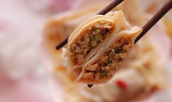 蔬菜|必备懒人早餐，不和面不早起，蒸8分钟就能吃，省事又营养