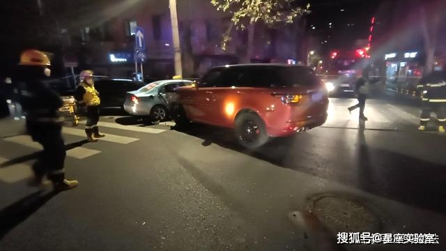 在哪里可以租消防车 99b9369fe1214278a5f3410dd3b88c78.jpeg