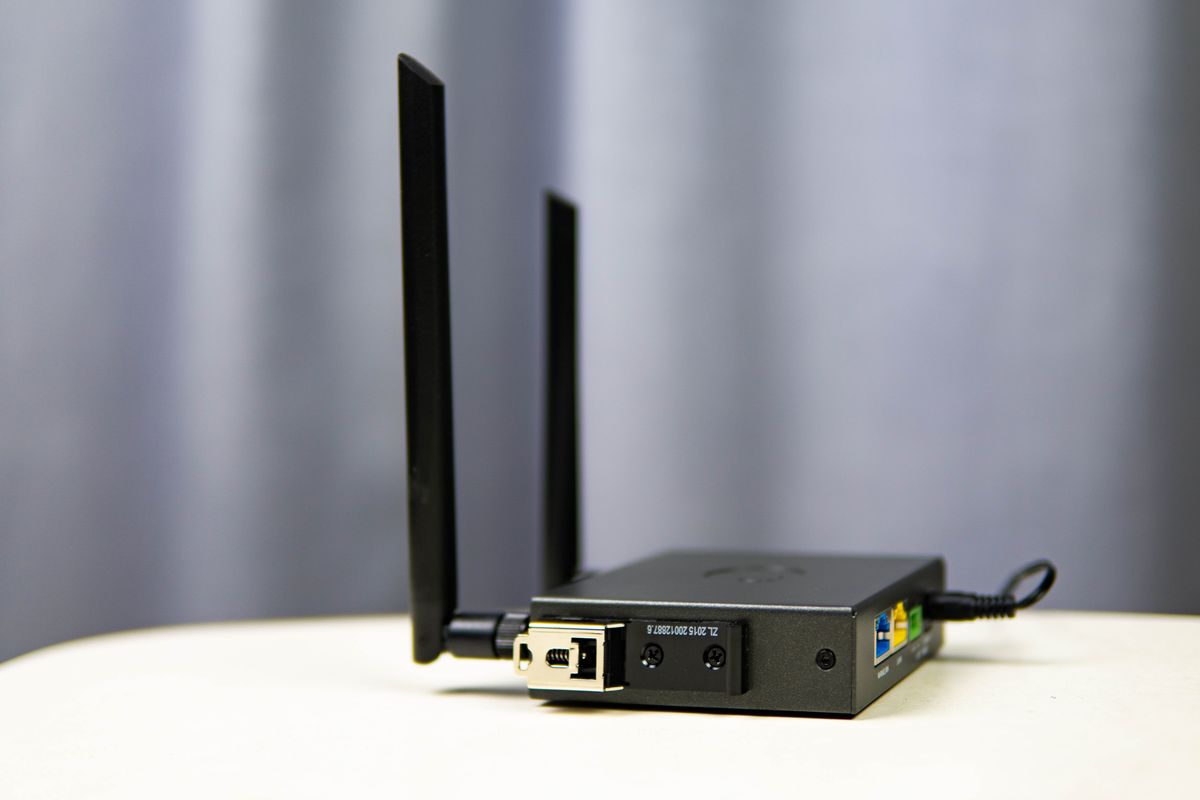 连接wifi最好的办法 17ec8a835083461e8d968e6fd2a83061.jpeg