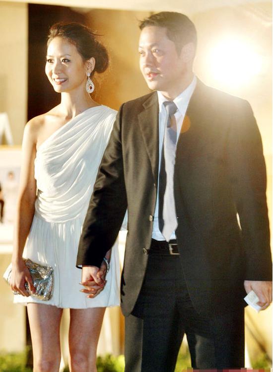 张丹三与吴亦凡比如青楼弹唱小曲用以邀客酬宾