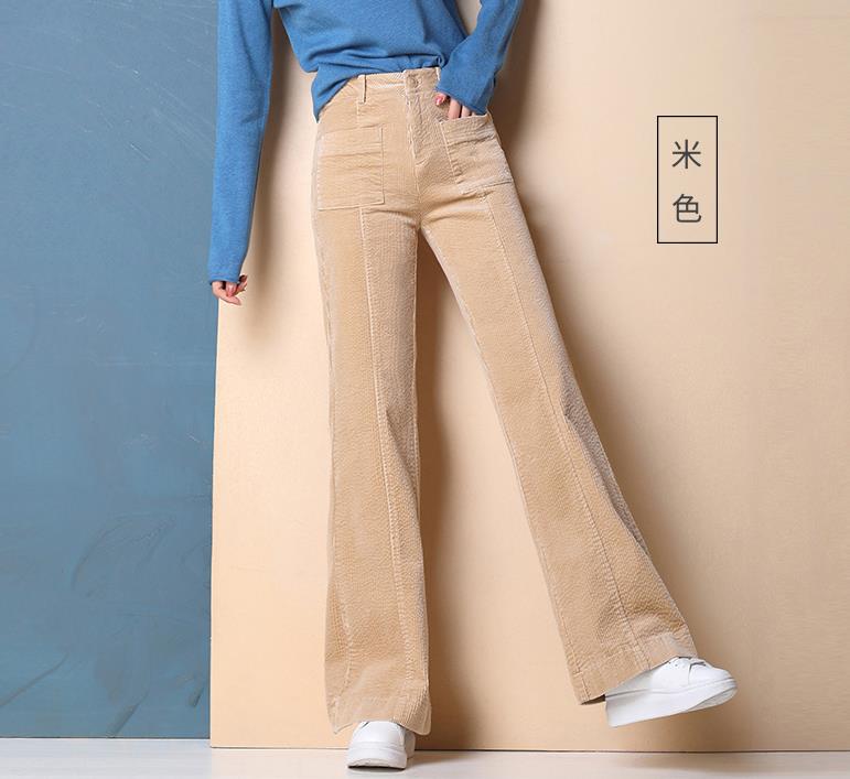 灯芯绒 不要再穿阔腿裤和小黑裤了，今冬这条裤子最流行！保暖显瘦真好穿