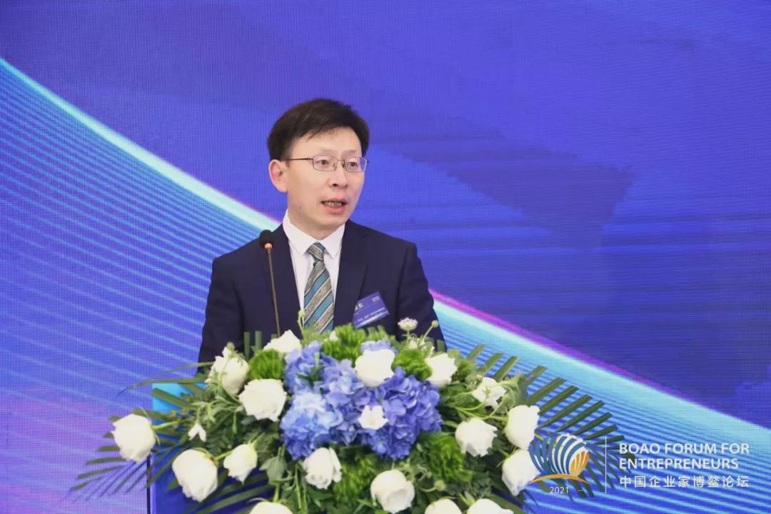 2021中国企业家博鳌论坛足行健入选新华社民族品牌工程