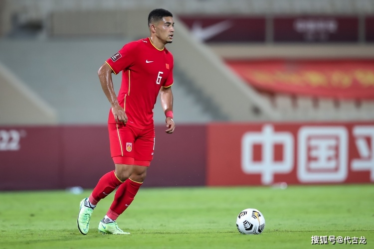 亞洲杯|看衰！足協(xié)留洋計(jì)劃將成爛尾工程？媒體人：會(huì)被鉆漏洞掏空