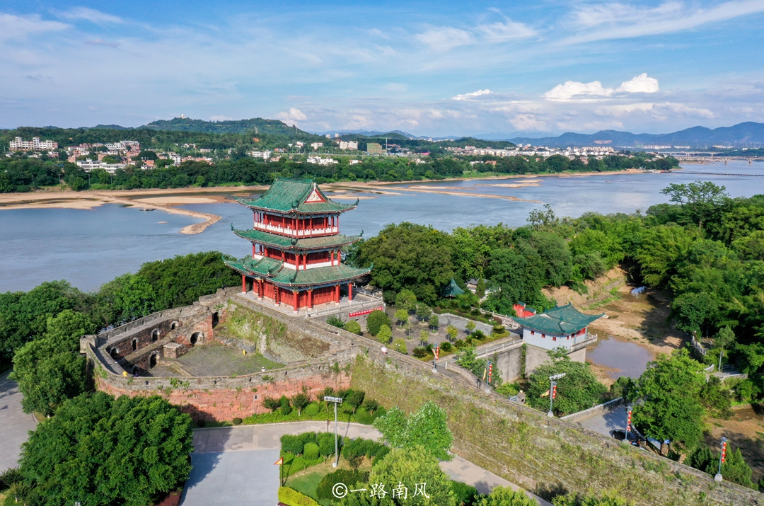 历史|赣深高铁终于开通，赣州的旅游热度持续飙升，这几个地方不可错过