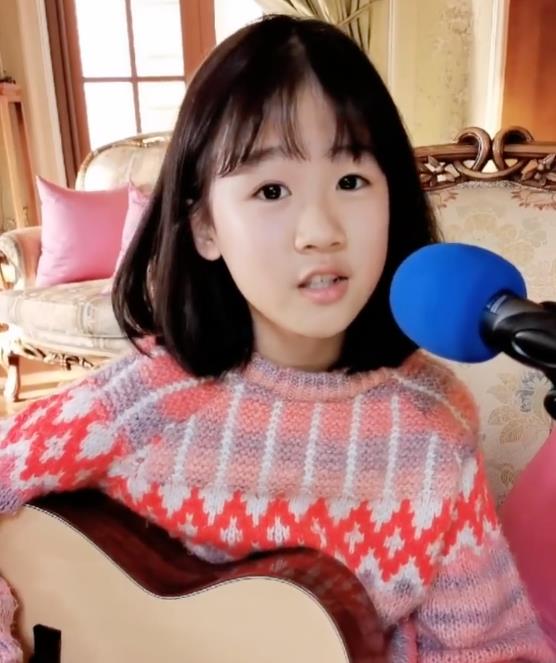 夏天|《爸哪》里的青梅竹马：天天森碟都成大长腿，诺一夏天却变样了