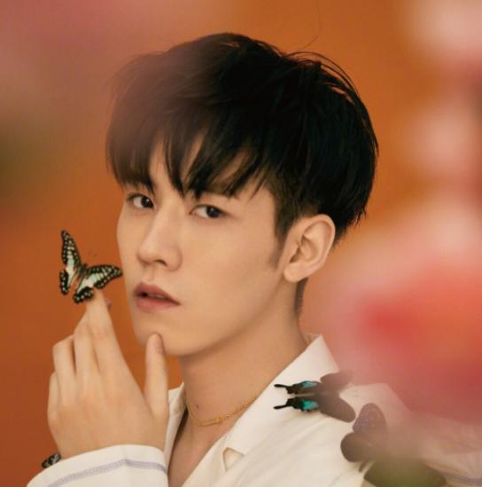 任豪刘海是遮丑神器？男明星也不例外，娱乐圈有多少藏在头发里的帅哥