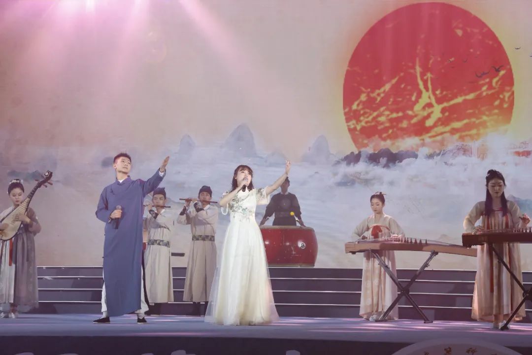 西安建筑科技大学办学125年并校65周年暨迎新师生联欢会隆重举行