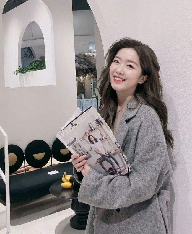 黑色 长款大衣这样穿，优雅高级又保暖，让你轻松做个时尚女神