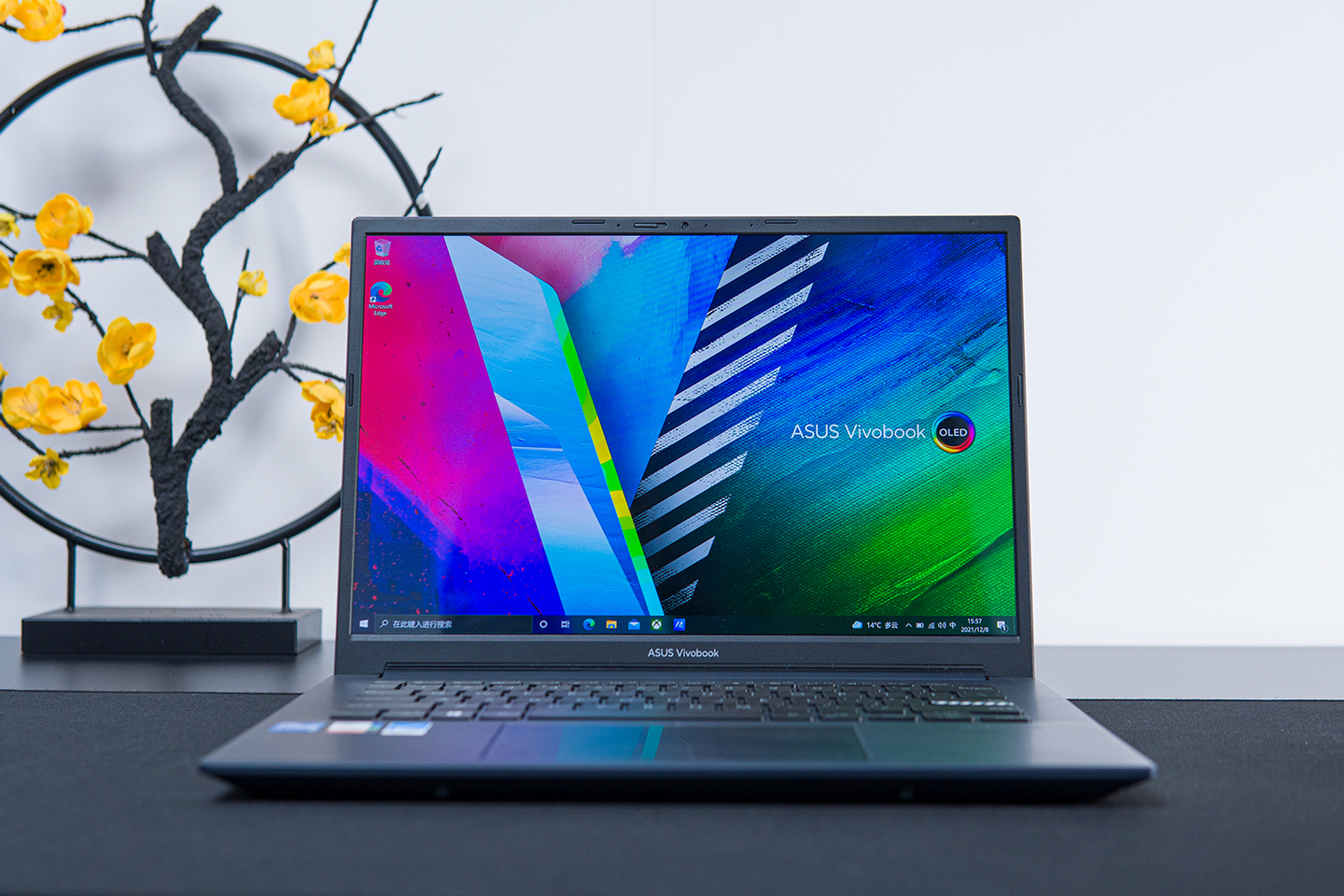 oled真出彩华硕无畏pro14酷睿版笔记本实力不凡