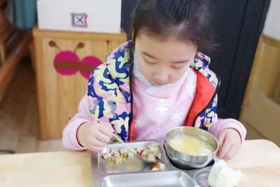 家长|“糊弄式早餐”悄然流行,一步步摧毁孩子健康,父母却却不知情