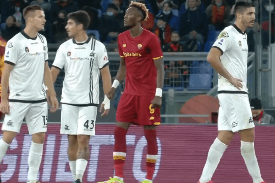 羅馬|2-0！羅馬中衛(wèi)當(dāng)中鋒，穆里尼奧拿下第二場師徒戰(zhàn)，落后前四8分