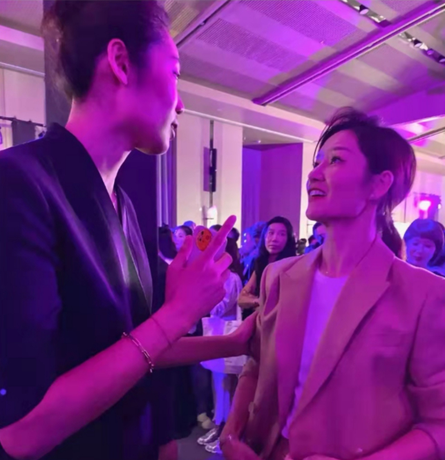 黄健翔辞职只留一声叹息离开央视寻求新的舞台黄健翔为什么离开央视