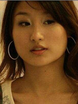 下巴明星的N种“假下巴”，尖到戳死人，翘成老巫婆，一个比一个怪异