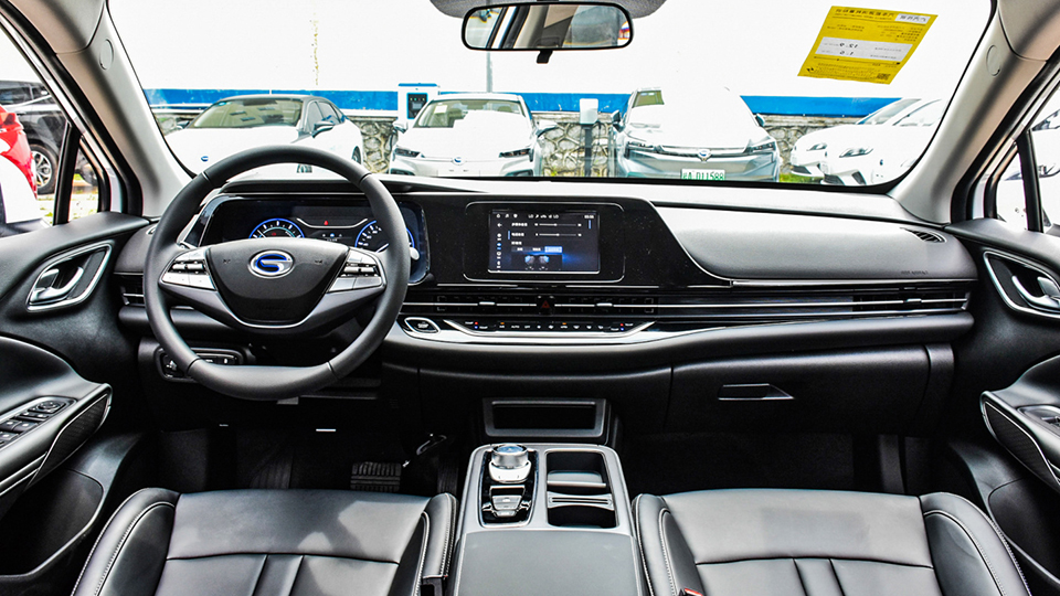 价格不变但续航减少50km埃安aions新车变了啥