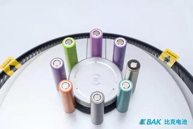 比克电池：以性能推动用户体验升级