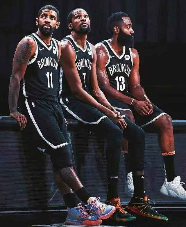 NBA|两大巨星回归格局再变，汤普森影响力压欧文？一点成篮网致命因素