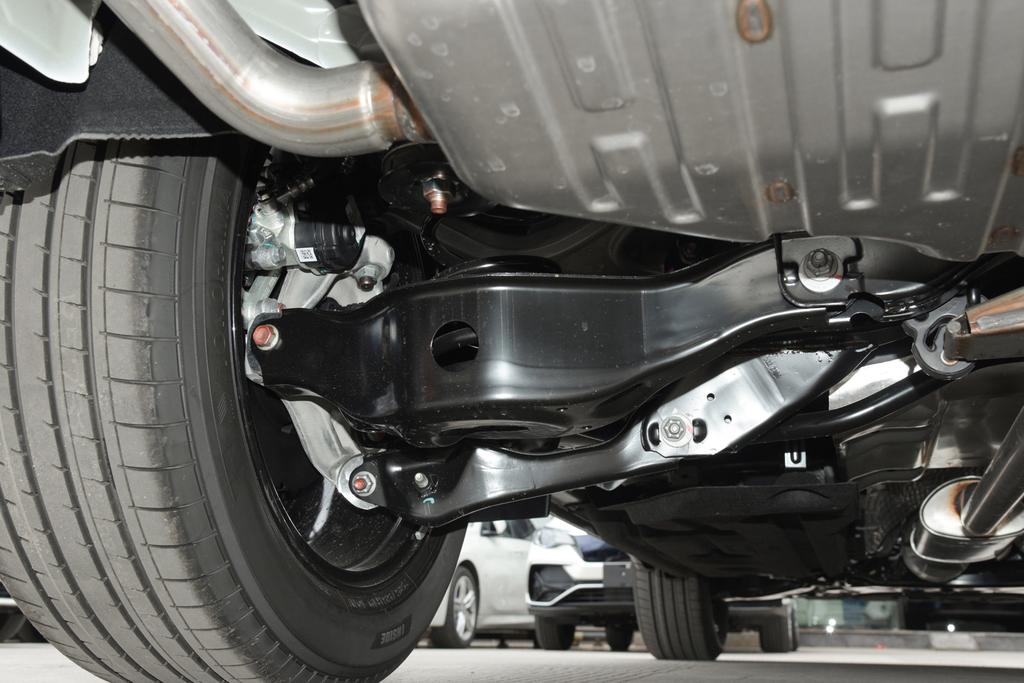 启辰星最大的问题还是在于变速箱,干式双离合的使用虽然能够带来比较