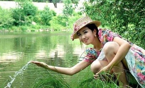 中国人去柬埔寨，看到柬埔寨女人真实生活，难怪抢着嫁中国！