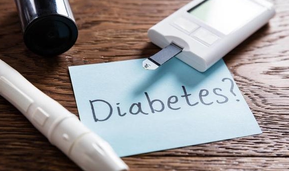 饮食|测血糖,空腹血糖和餐后血糖哪个更准?这两个指标的意义何在?