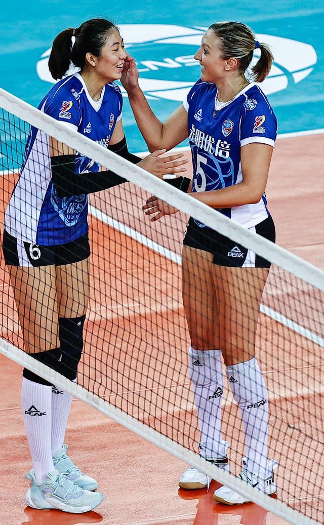 風(fēng)頭|女排殺出超級(jí)黑馬！轟17分風(fēng)頭不遜奧運(yùn)MVP，主攻線再出超新星