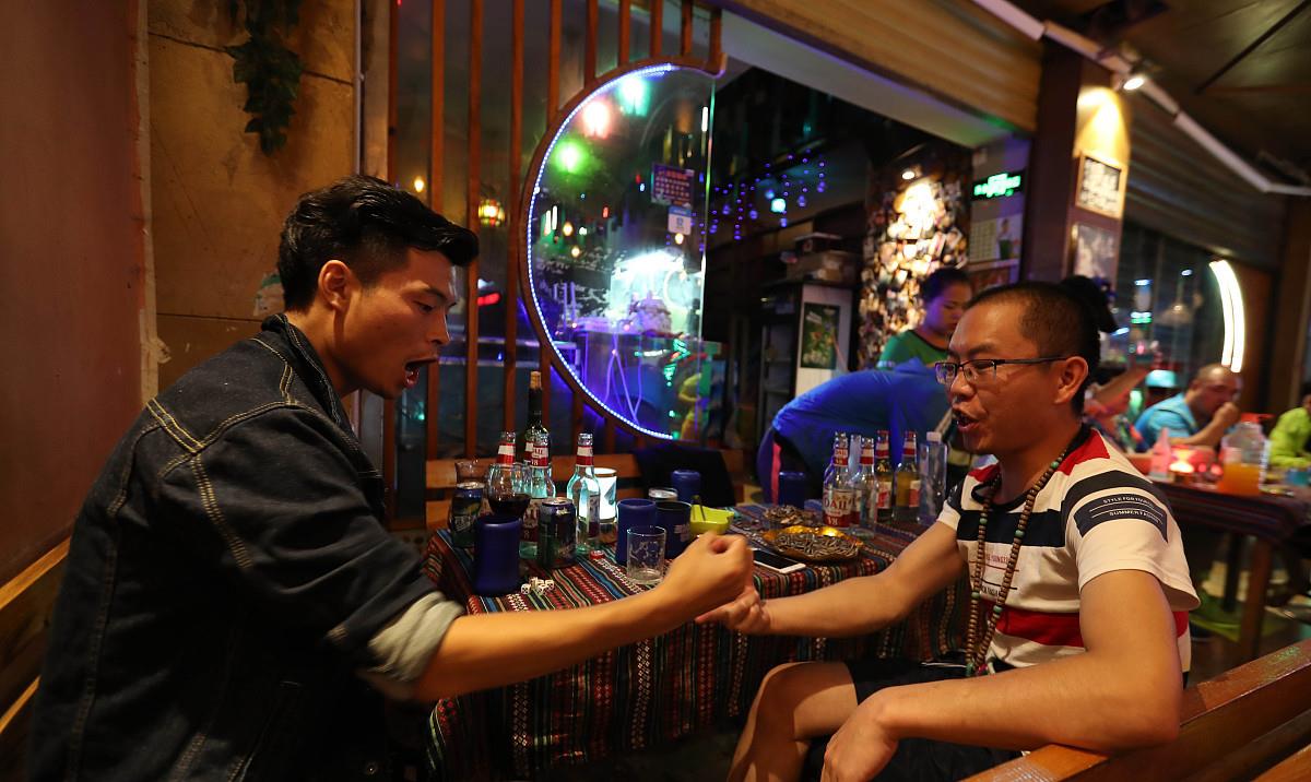 人体|肝不舒服,这3个因素或是关键,请及时避开,多吃它,肝或感激你