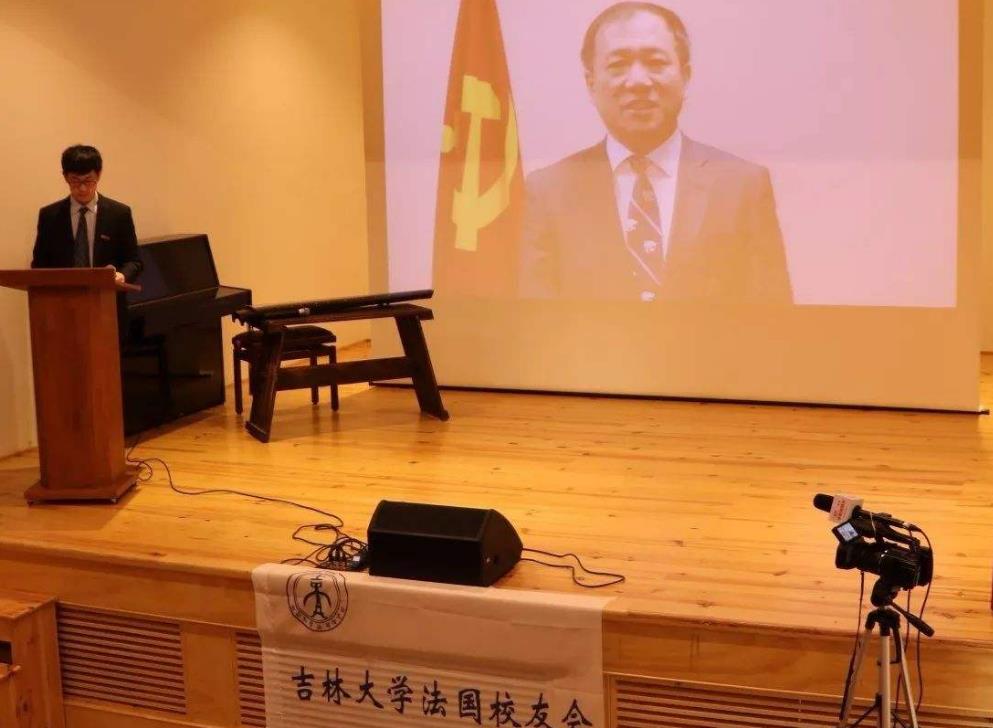 2021年高校"杰出校友排行榜",吉大超越上海交大,榜首实至名归_大学