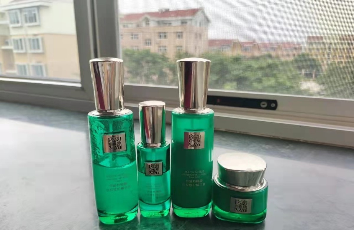 品牌盘点4款被“包装”耽误的国货精华，很“丑”却很好用，值得收藏