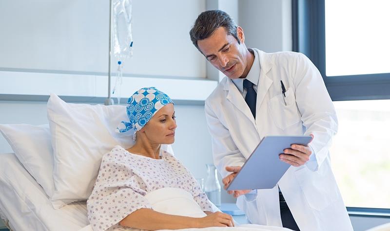 症状|肝脏变“硬”后，会有5种表现，提醒：养好肝，改掉3件事