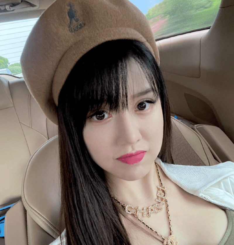 原创好友发文回应yumi轻生原因头像不是她无论说什么大家都不信她