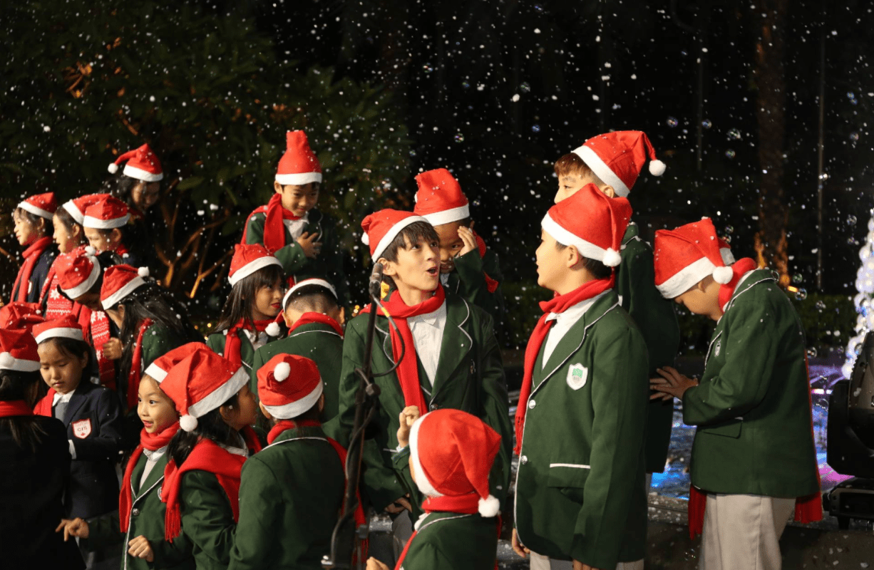 亮灯羙若生活宠粉福利：打卡广交会威斯汀，感受飘雪极光圣诞节