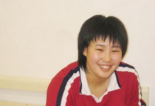 女排大姐 颜妮 风雨排球路上 难忘父母带泪的爱 颜会平 女儿 国家女排 太阳信息网