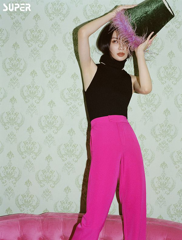 出圈|孙佳雨《对手》频频出圈 最新杂志大片演绎色彩美学