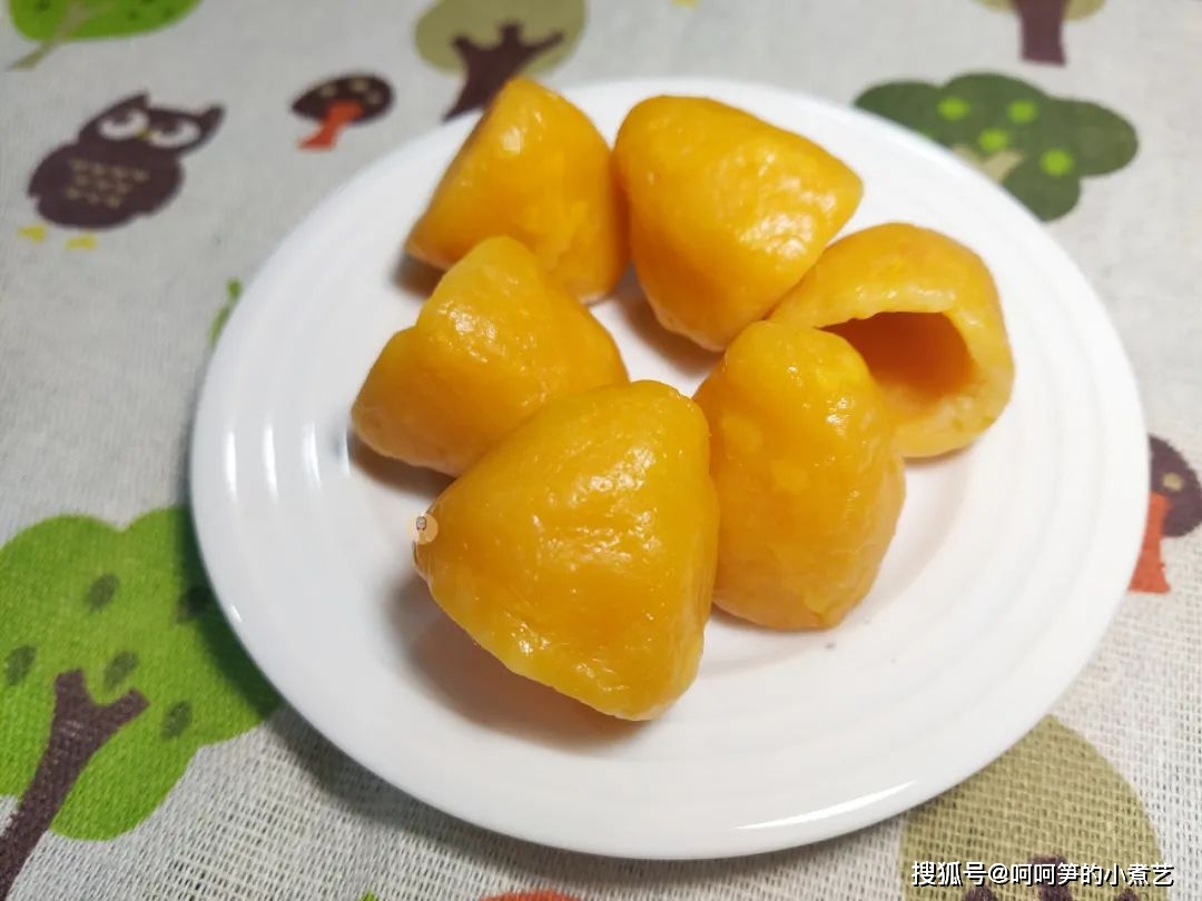 口感|无糖无油，教你做好吃的窝窝头，绵软香甜有营养，大人小孩都爱吃