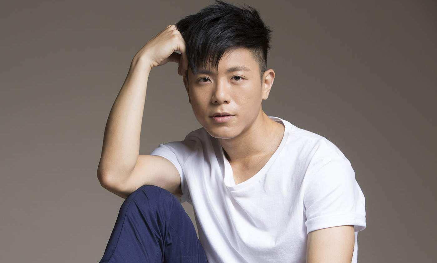 名字|《好声音》第二期,尹毓恪够大牌了,可后面还有两位学员更大牌