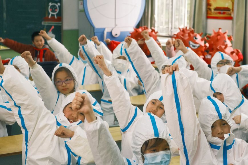 步伐|福州市融侨小学：超萌超酷！体艺节开幕式燃爆