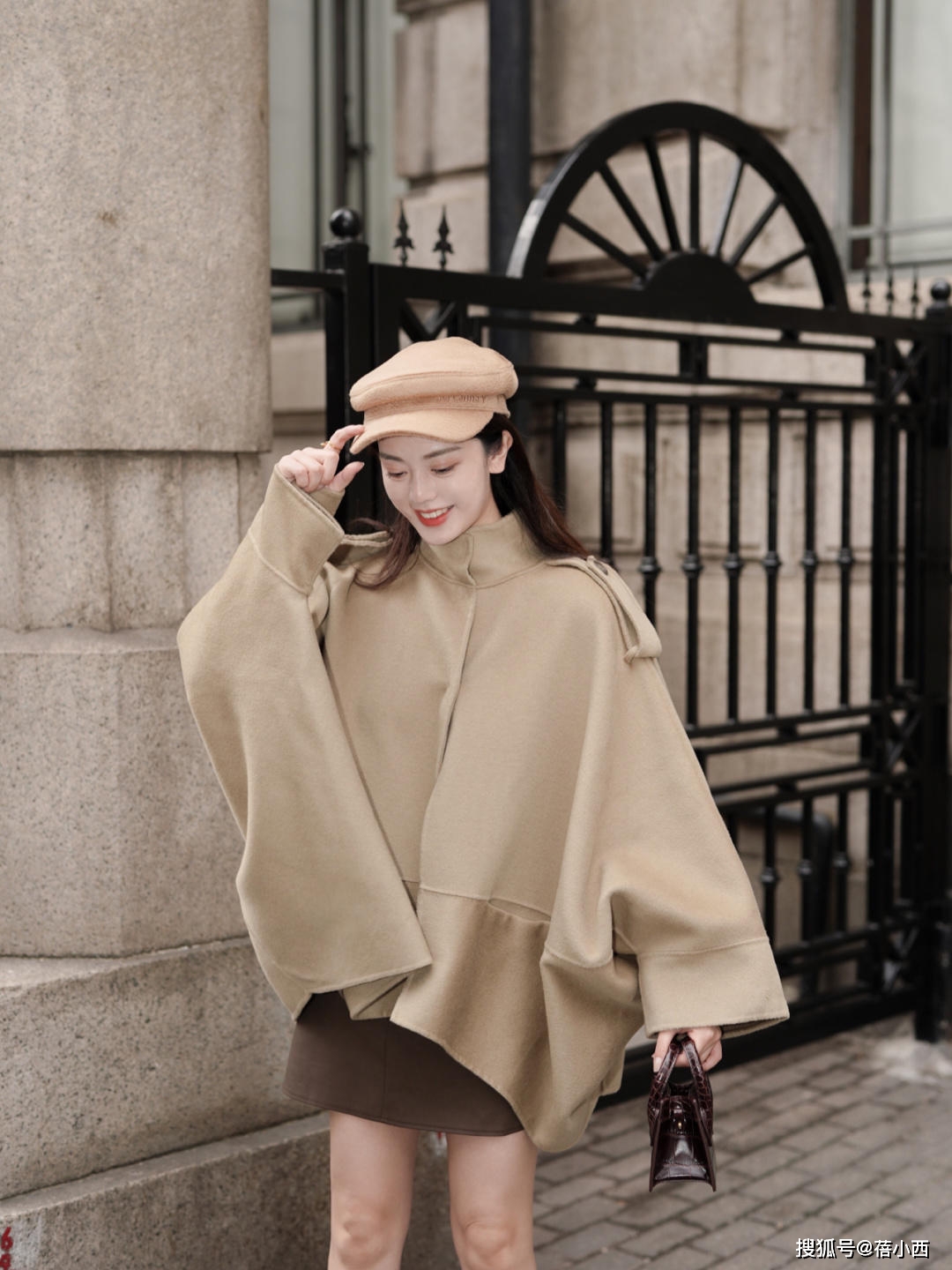 美眉 身高160cm左右的普通人,穿“大衣”要注意细节,才能显高又显瘦