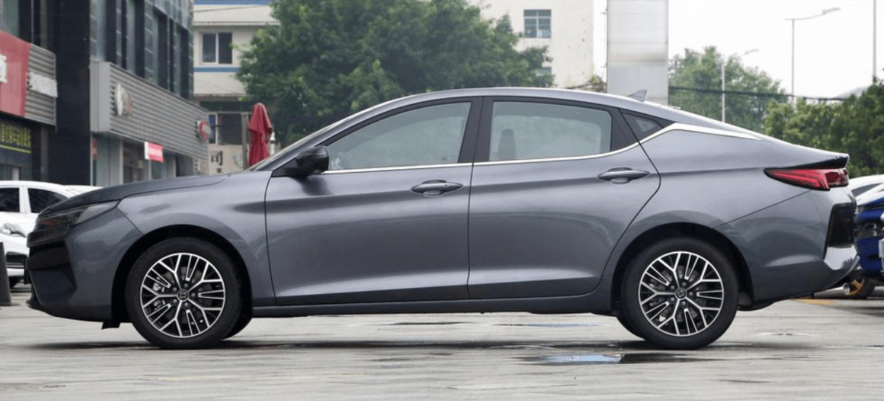 全新大众掀背车上市外观性能化全系15t仅988万